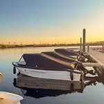 Premium Game Villas, Parc Maasresidence Vila Thorn