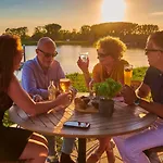 Premium Game Villas, Parc Maasresidence Vila *