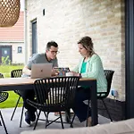 Vila Premium Game Villas, Parc Maasresidence *