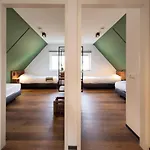 Premium Game Villas, Parc Maasresidence Vila