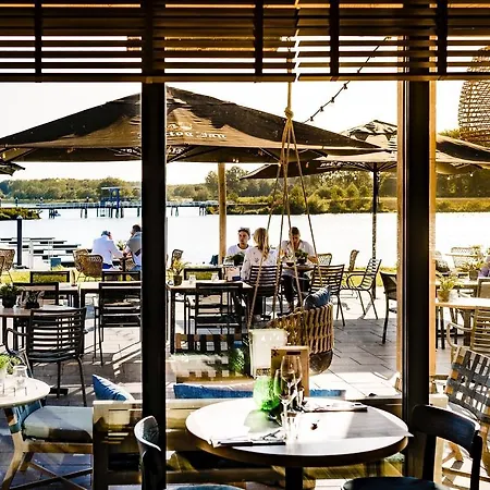 Premium Game Villas, Parc Maasresidence Villa Thorn