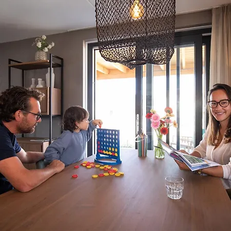 Premium Game Villas, Parc Maasresidence