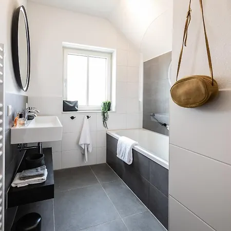 Premium Game Villas, Parc Maasresidence