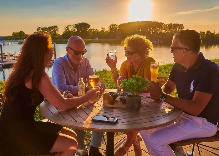 Premium Game Villas, Parc Maasresidence Villa *